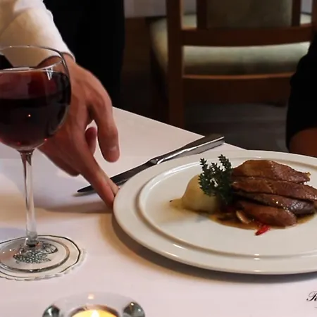 Szálloda Rodes Und Restaurant